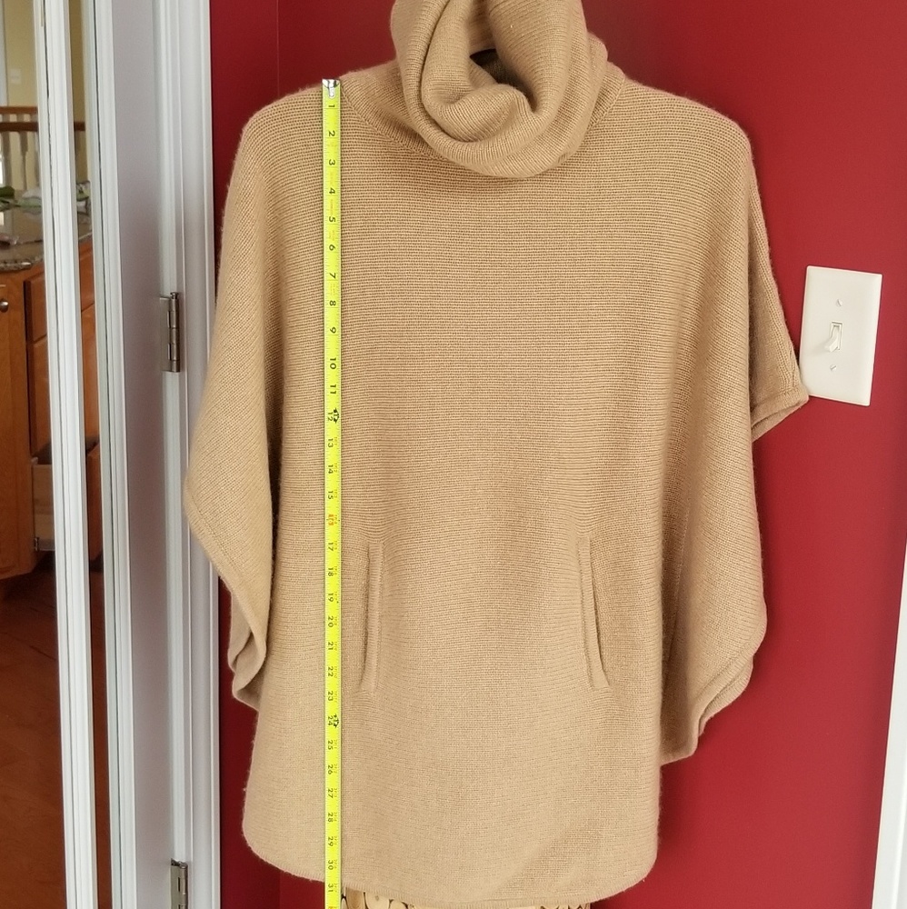 100% Cashmere Poncho